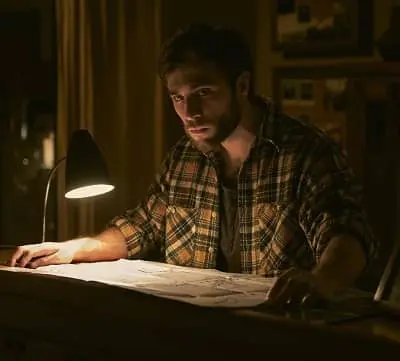 Pol Monen as Bruno in The Girl in the Mirror
