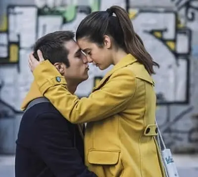 Pol Monen with María Pedraza
