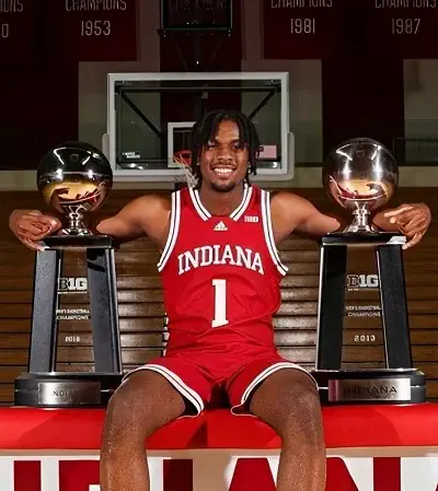 Mackenzie Mgbako career