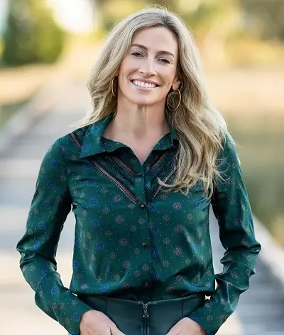 Mindy Noce biography